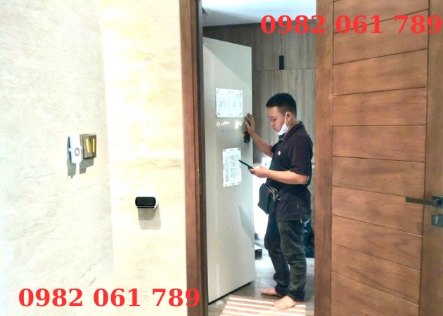 Máy giặt khô LG Styler báo cl